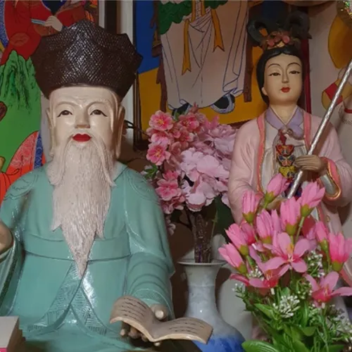 천안 무당-만연사